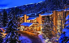 Tantalus Resort Lodge